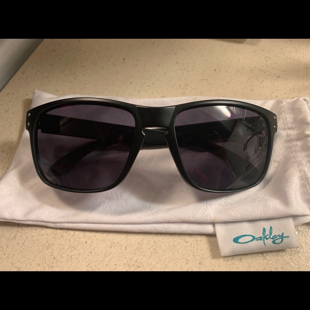 Oakley sunglasses
